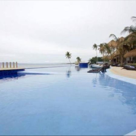 The Bellevue Resort Panglao Εξωτερικό φωτογραφία Infinity pool at the Iberostar Grand Hotel, Playa del Carmen, Mexico