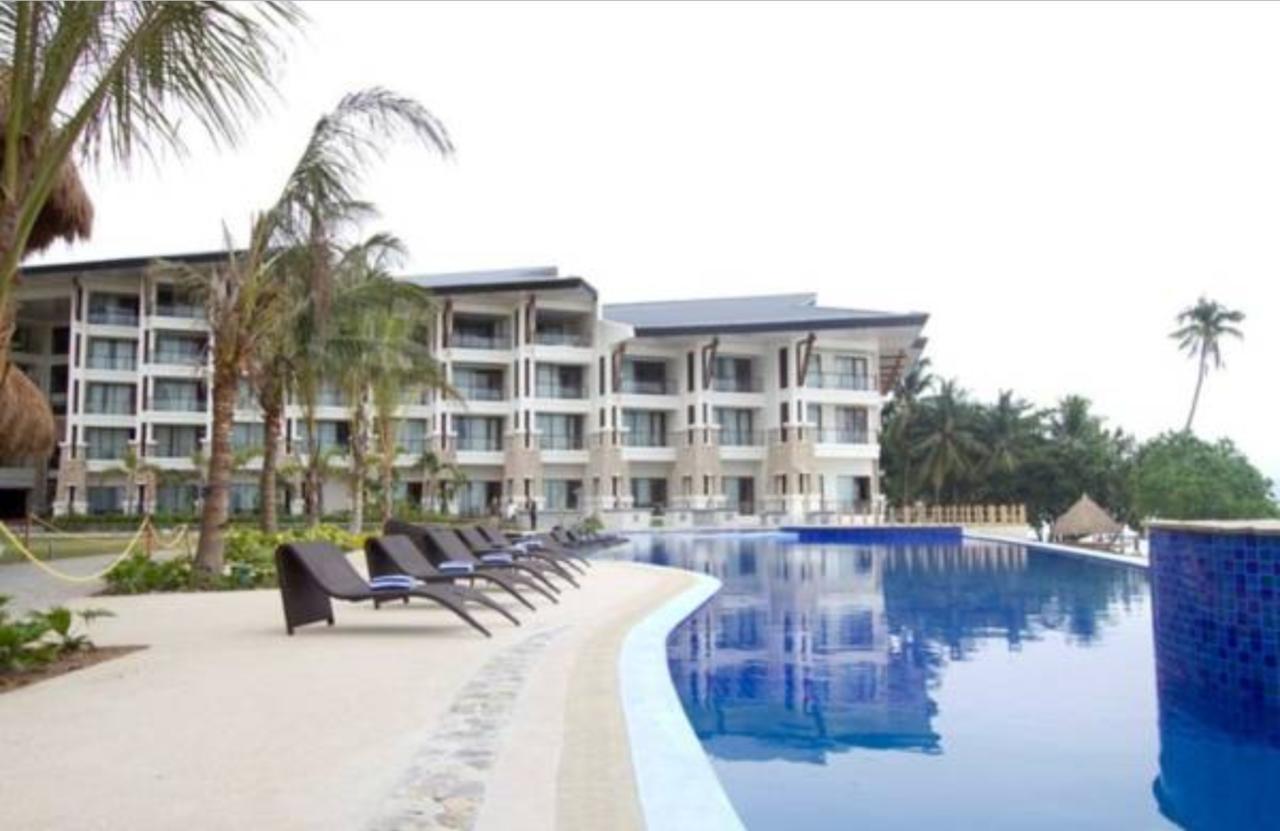 The Bellevue Resort Panglao Εξωτερικό φωτογραφία The pool at the resort